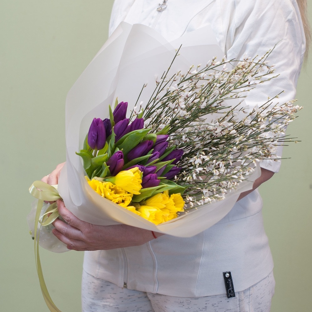 Весенние самоцветы
Весенние самоцветы