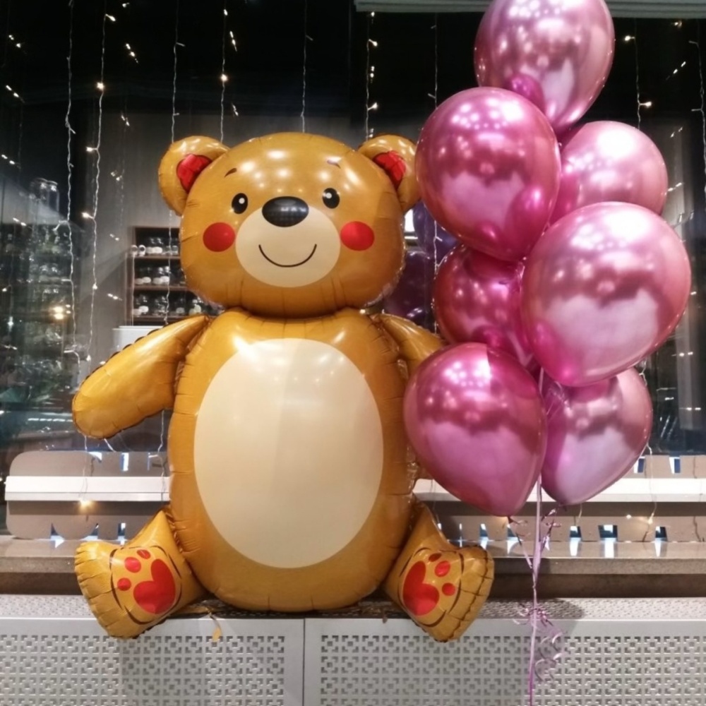 

Фольгированный мишка и букет розовых шаров