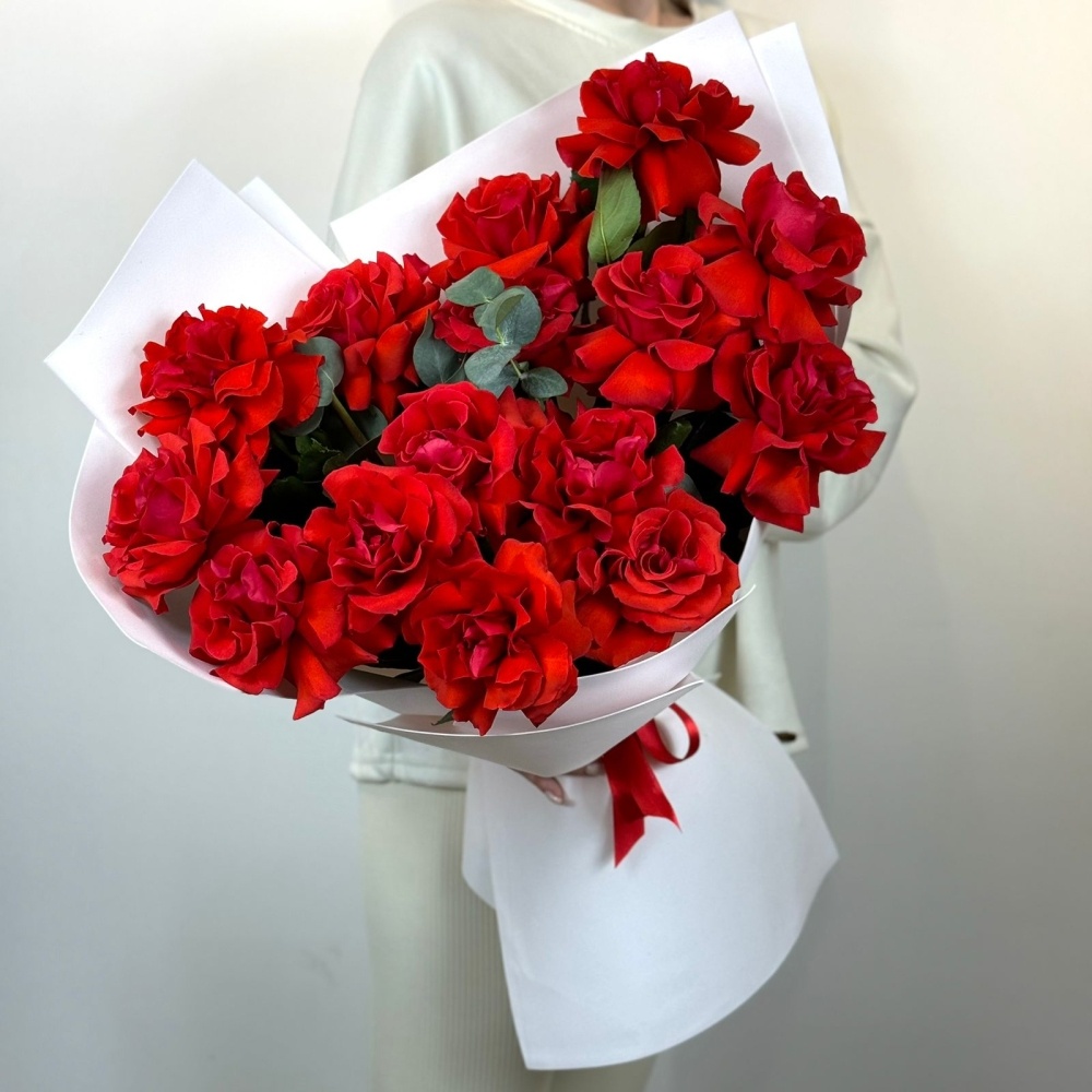 

Букет из 15 роз Нина