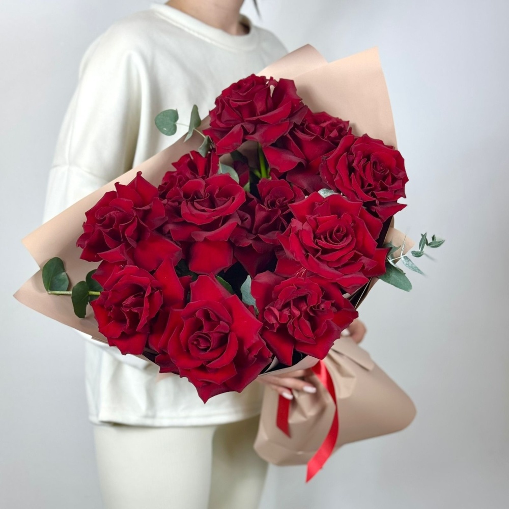 

Букет из 11 роз Фридом