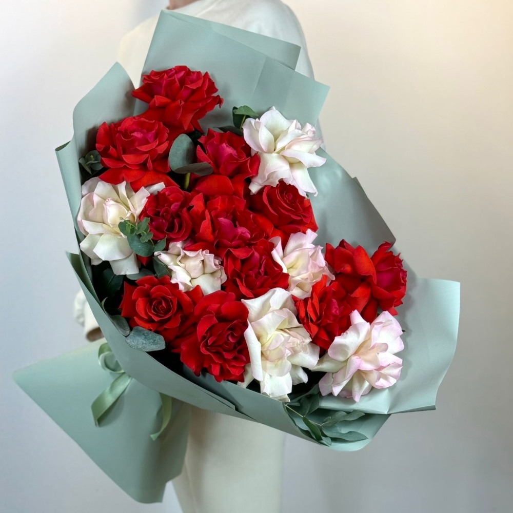 

Букет из 17 роз