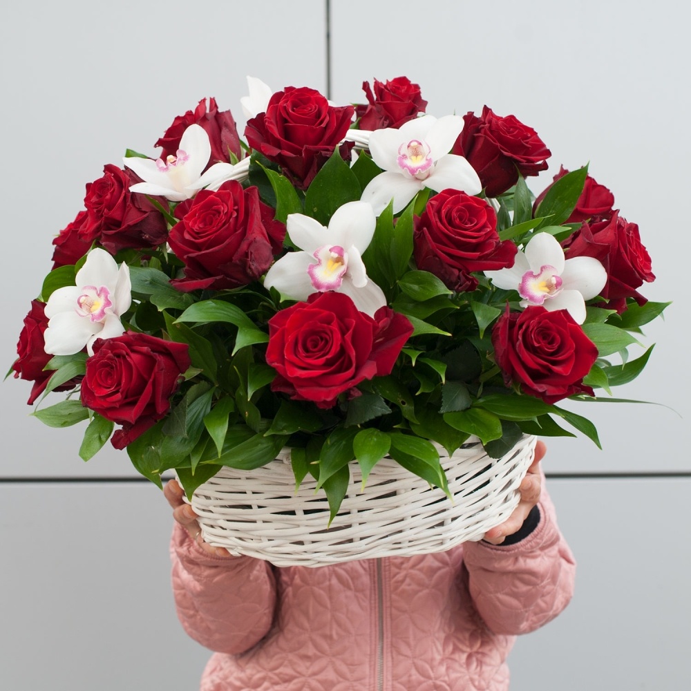 

Яркое поздравление