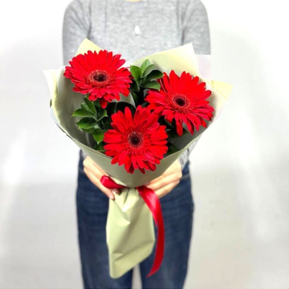 

Красные герберы