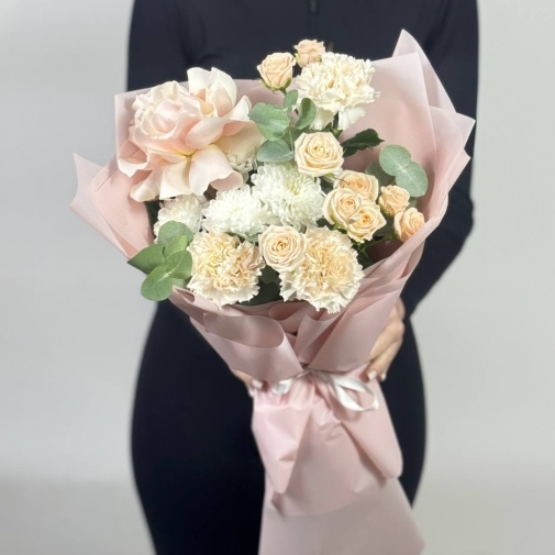 Pink Silk - image of a bouquet 2