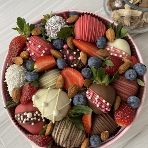 Клубника в бельгийском шоколаде 