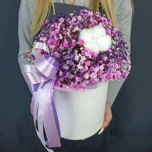 Черничное безе из гипсофилы и хлопка - изображение букета 4