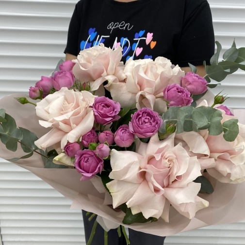 A gentle message - image of a bouquet 3