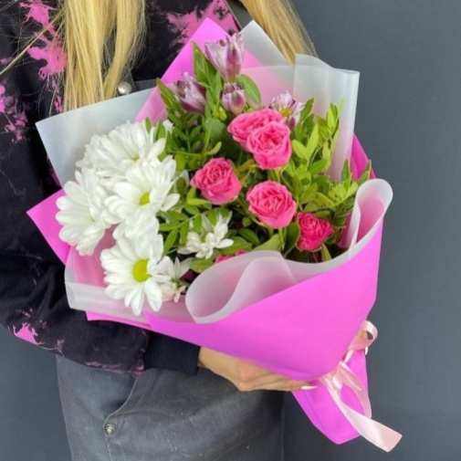 Bouquet of chrysanthemums - image of a bouquet 4